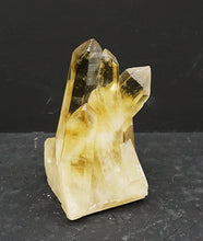 Lade das Bild in den Galerie-Viewer, M305 Citrin Stufe Top 0,60kg.
