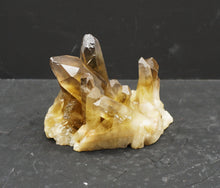 Lade das Bild in den Galerie-Viewer, M311 Citrin Stufe Top 0,40kg.
