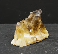Lade das Bild in den Galerie-Viewer, M311 Citrin Stufe Top 0,40kg.
