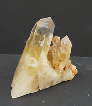 Lade das Bild in den Galerie-Viewer, M312 Citrin Stufe Top 0,60kg.
