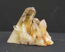 Lade das Bild in den Galerie-Viewer, M312 Citrin Stufe Top 0,60kg.
