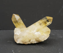 Lade das Bild in den Galerie-Viewer, M330 Citrin Stufe Top 0,50kg.
