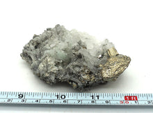 Lade das Bild in den Galerie-Viewer, M433 Bergkristall, Pyrit

