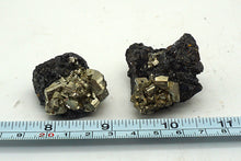 Lade das Bild in den Galerie-Viewer, M453 Pyrit, Galenit
