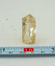 Lade das Bild in den Galerie-Viewer, M235 Obelisk Citrin
