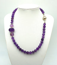 Lade das Bild in den Galerie-Viewer, P107 Amethyst facettiert Halskette
