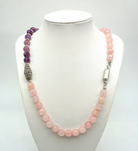 Charger l'image dans la galerie, P119 Collier avec quartz rose/améthyste
