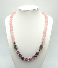 Charger l'image dans la galerie, P119 Collier avec quartz rose/améthyste
