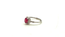 Lade das Bild in den Galerie-Viewer, S202 Silberring 925 mit Rubin
