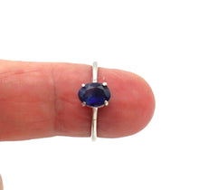 Load image into Gallery viewer, S203 Silberring 925 mit Blauem Safir
