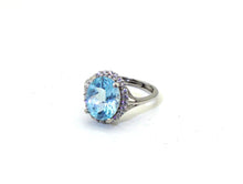 Lade das Bild in den Galerie-Viewer, S907 Silber Ring 925 mit Blau Topas
