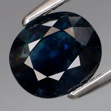Lade das Bild in den Galerie-Viewer, E1036 Safir blau 1,59ct.
