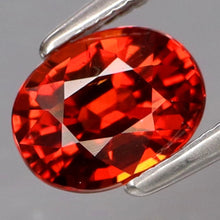Lade das Bild in den Galerie-Viewer, E1034 Spessartit Granat 1,29ct.
