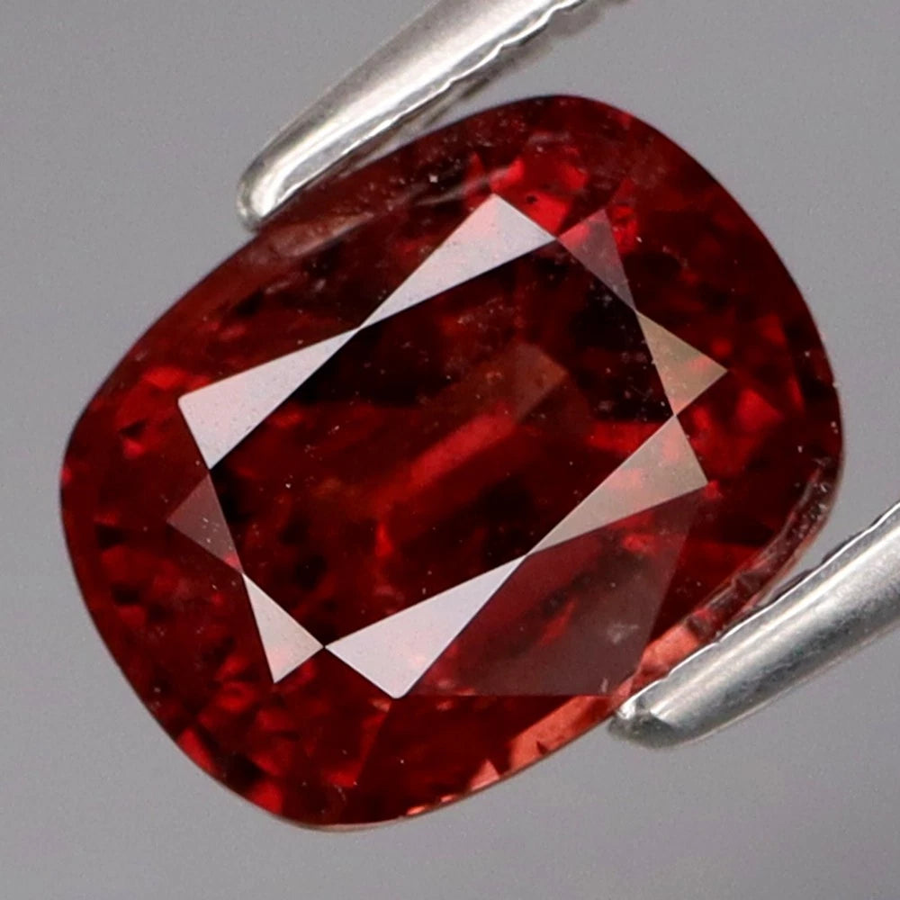 E1163 Spinel 1,54ct.