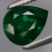 Lade das Bild in den Galerie-Viewer, E515 Tsavorit 1,13ct.
