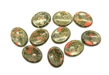 Lade das Bild in den Galerie-Viewer, D104 Daumenstein Unakit
