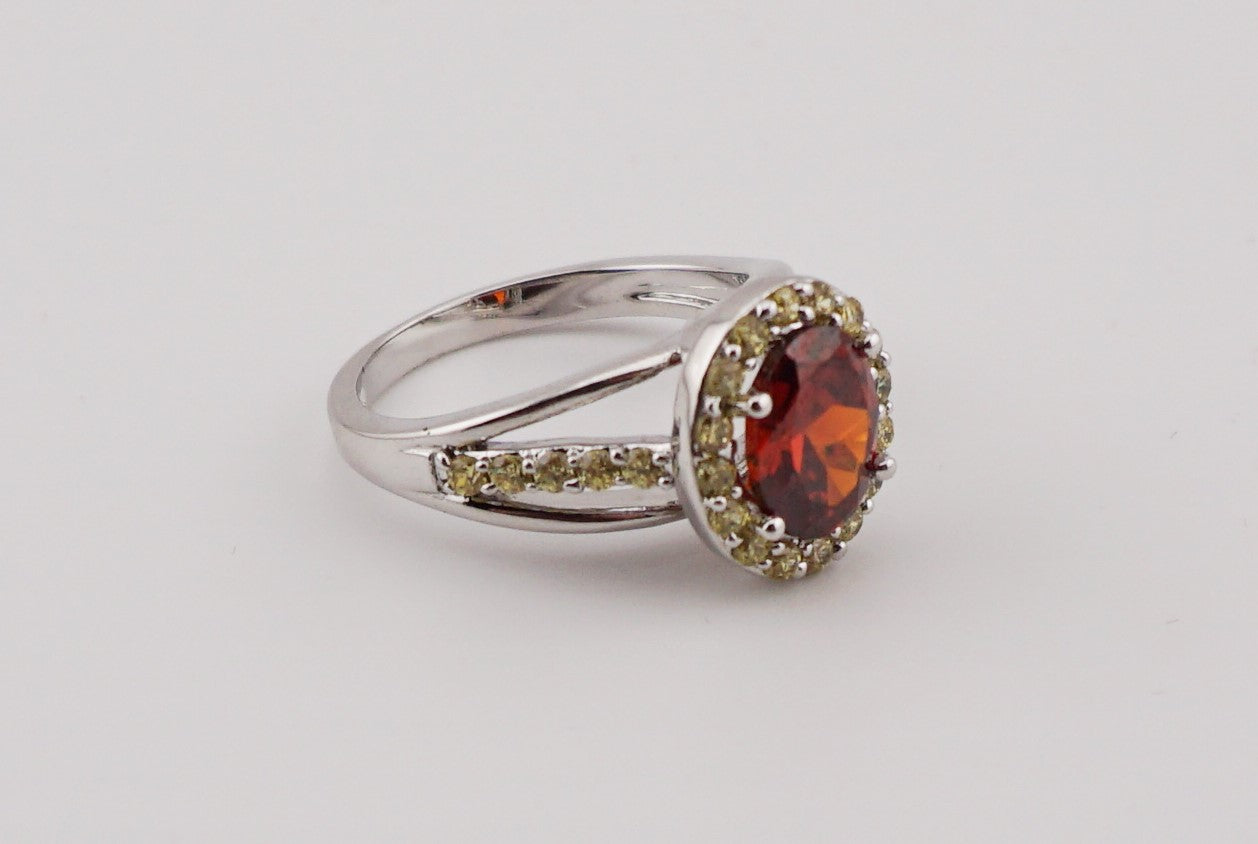 V127 Ring mit orangen Stein