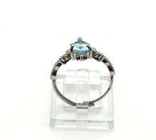 Charger l'image dans la galerie, V168 Ring mit Blau Topas

