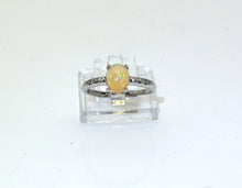Lade das Bild in den Galerie-Viewer, V173 Ring mit Opal
