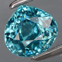 Lade das Bild in den Galerie-Viewer, E1058 Zirkon Herz blau 1,45ct.
