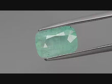 Charger et lire la vidéo dans la visionneuse de la Galerie, E761 Smaragd 2,24ct.

