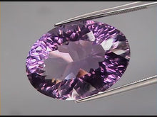 Laden und Abspielen von Videos im Galerie-Viewer, E101 Amethyst Bolivien Concave Cut 26,93 ct.
