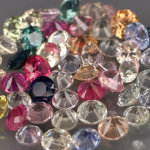 Lade das Bild in den Galerie-Viewer, E1033 Safir Lot 1,30ct.
