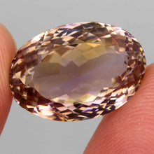 Lade das Bild in den Galerie-Viewer, E681 Ametrin 19,72ct.
