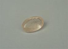 Lade das Bild in den Galerie-Viewer, E1078 Morganit 56,0ct. Top mit Zertifikat
