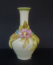 Lade das Bild in den Galerie-Viewer, K143 Keramik Vase
