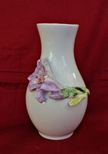 Lade das Bild in den Galerie-Viewer, K165 Keramik Vase

