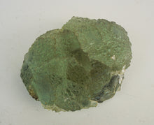 Lade das Bild in den Galerie-Viewer, M709 Fluorit grün Top 2,10 kg.
