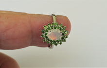 Lade das Bild in den Galerie-Viewer, S971 Silberring 925 mit Opal und Chrom Diopsid
